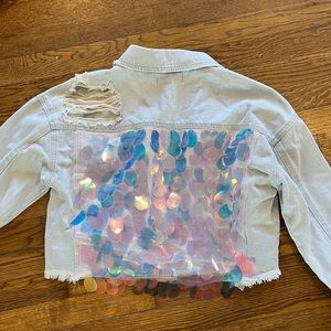 NWT Missguided Light-Washed Distressed Denim Jacket w/ Large sequins